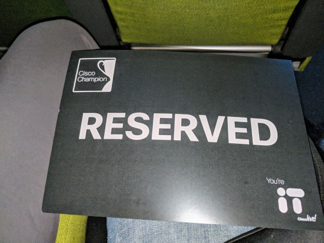 Maker:0x4c,Date:2017-10-13,Ver:4,Lens:Kan03,Act:Lar01,E-Y